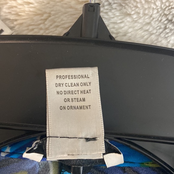 Cache top - Picture 4 of 7